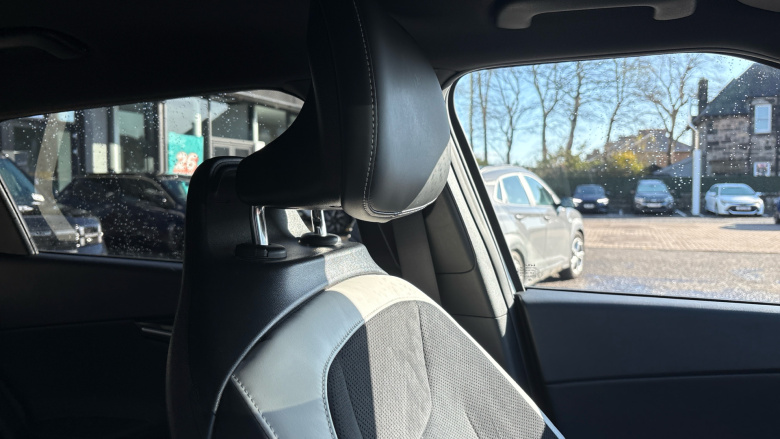 Kia EV6 166kW GT Line S 77.4kWh 5dr Auto Electric Estate